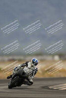 media/Nov-15-2025-Race Pace (Sat) [[8de605a2d8]]/Non Verified Riders (1st 20 Minutes)/Turn 4 (1010am)/